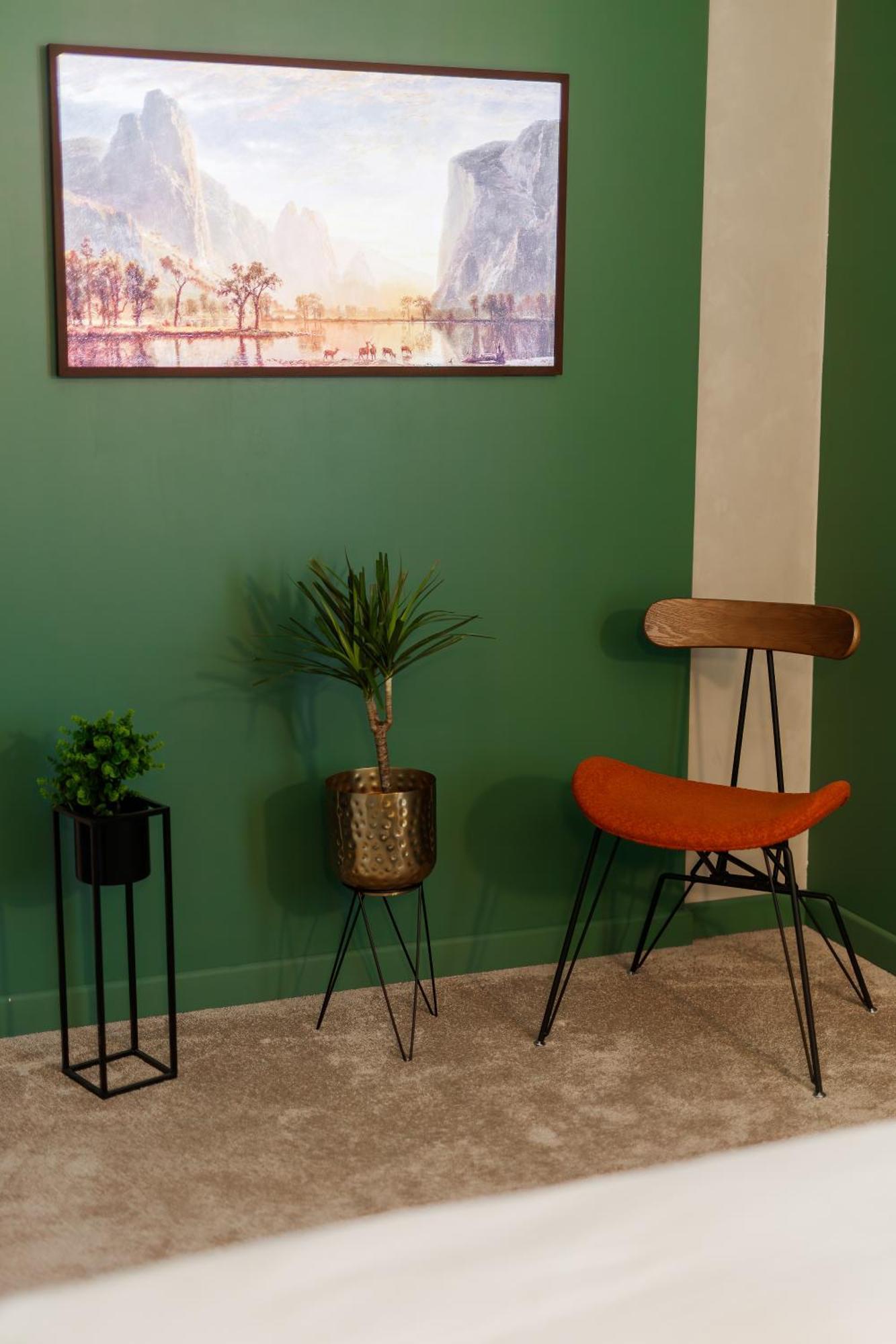 Eric Apartament